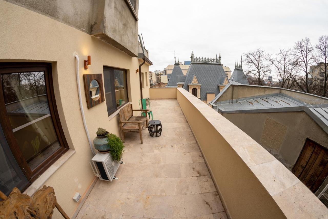 Theatre Rooftop Apartment With Patio Bukareszt Zewnętrze zdjęcie